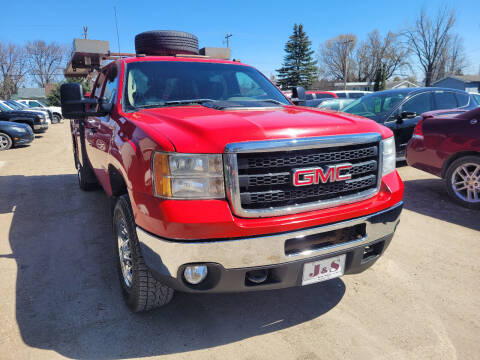 2011 GMC Sierra 3500HD for sale at J & S Auto Sales in Thompson ND