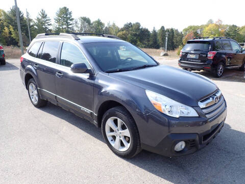 2013 Subaru Outback for sale at Car Connection in Williamsburg MI