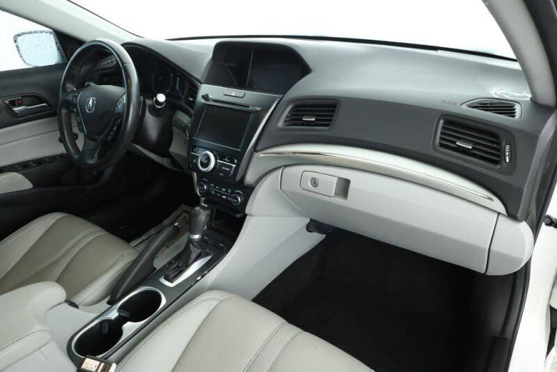 2020 Acura ILX w/Premium