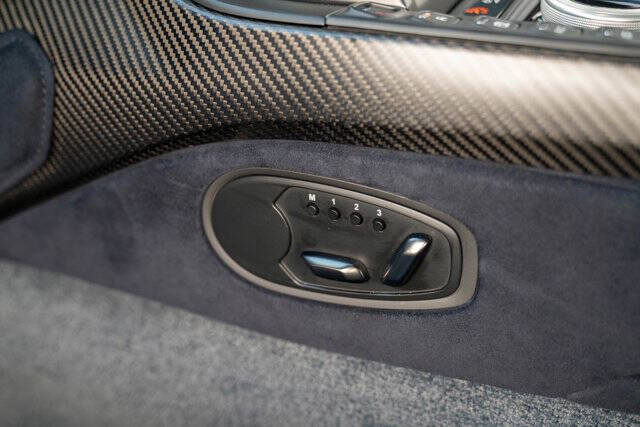 2020 Aston Martin Vantage 27