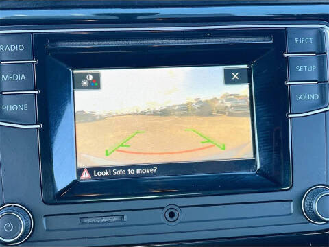 2017 Volkswagen Beetle 1.8T S