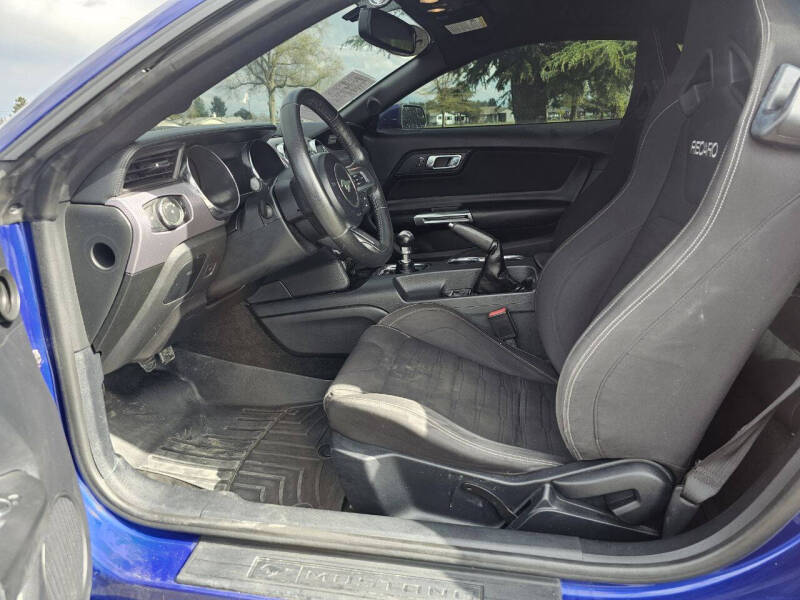 2016 Ford Mustang EcoBoost Premium