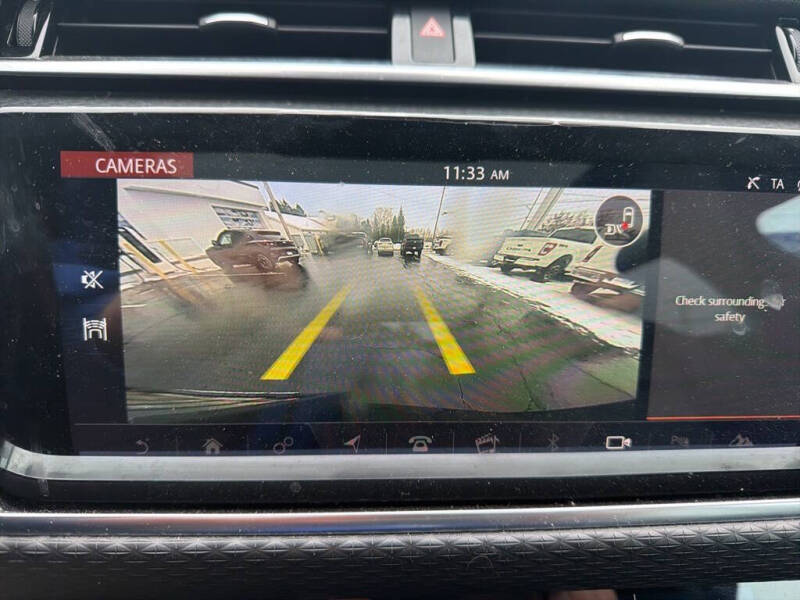 2018 Land Rover Range Rover Velar P250 R-Dynamic SE