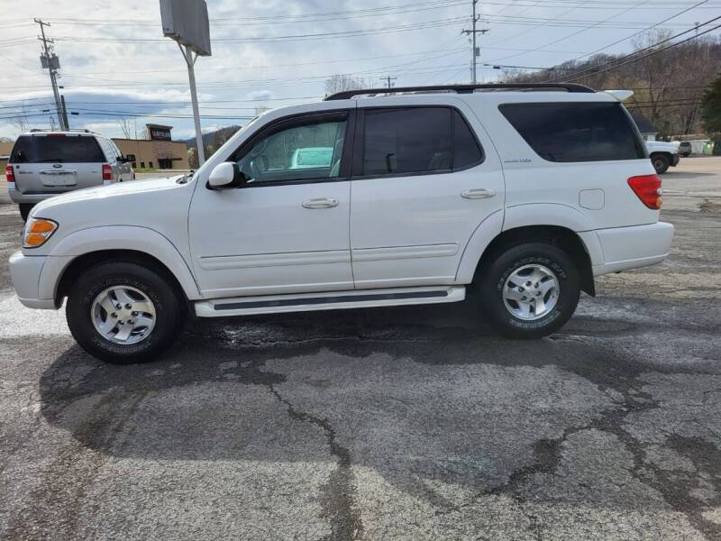 2002 Toyota Sequoia for sale at Knoxville Wholesale in Knoxville TN