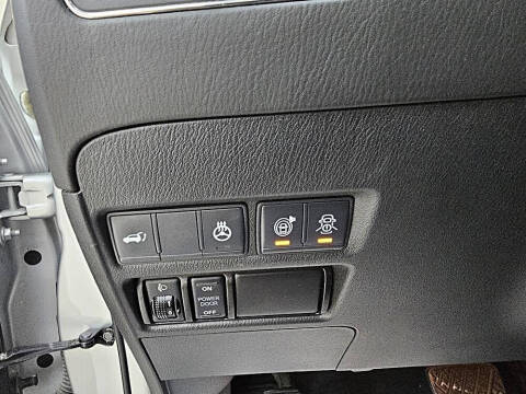 2021 Infiniti QX80 Luxe