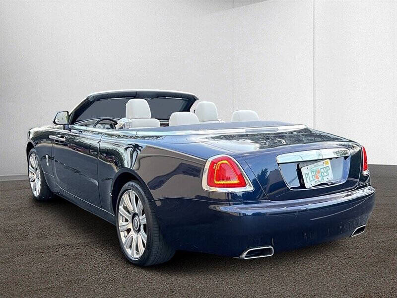 2016 Rolls-Royce Dawn Base photo 3