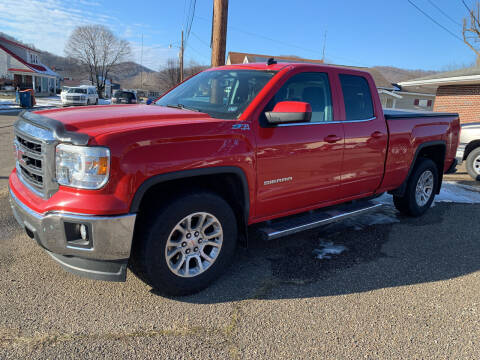 2014 GMC Sierra 1500 for sale at MYERS PRE OWNED AUTOS & POWERSPORTS in Paden City WV