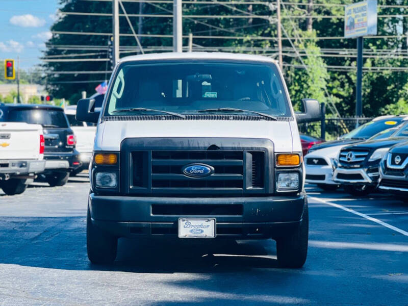 2009 Ford E-Series E-350 SD XLT