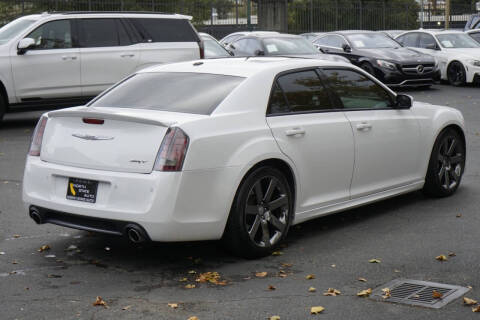2014 Chrysler 300 SRT8