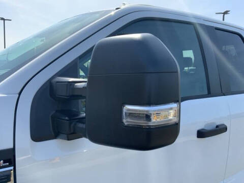 2025 Ford F-350 Super Duty XL