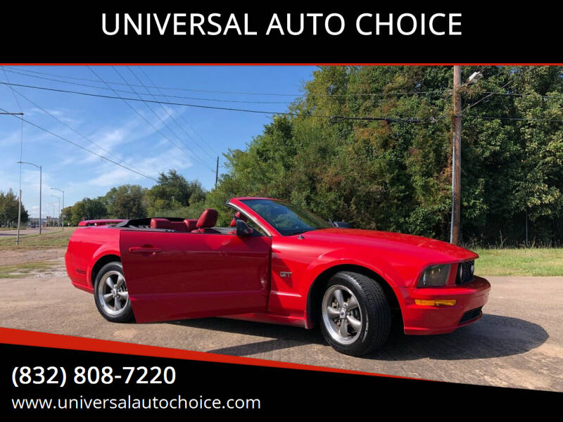 2005 Ford Mustang for sale at UNIVERSAL AUTO CHOICE in Houston TX