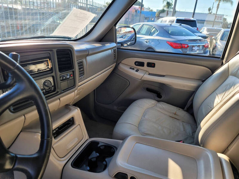 2001 Chevrolet Suburban