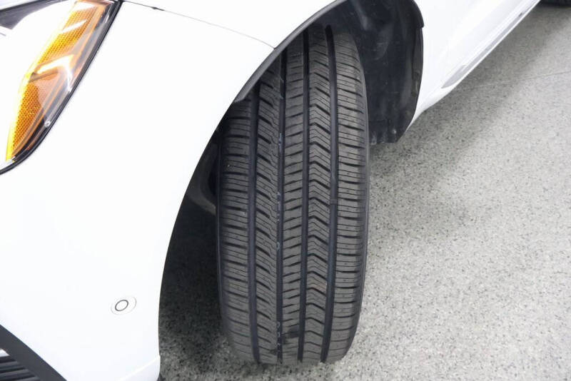 2023 Volvo XC60 B5 Ultimate Bright Theme