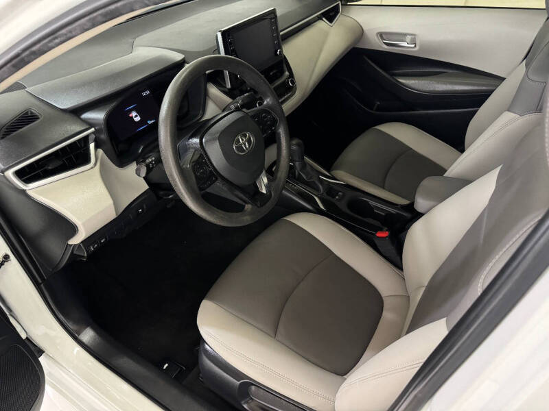 2020 Toyota Corolla Hybrid LE