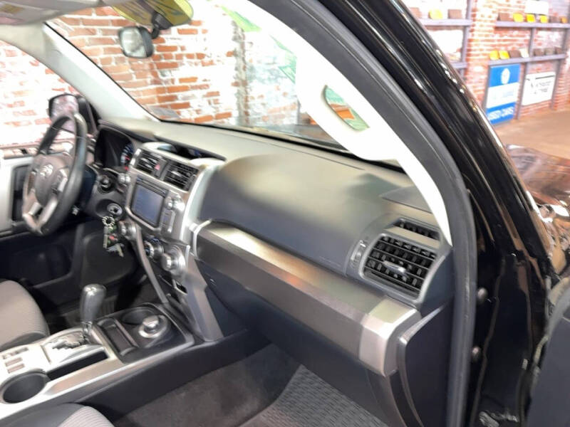 2014 Toyota 4Runner SR5