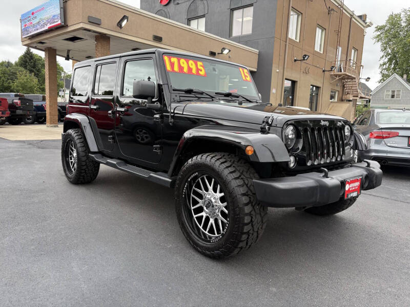 2015 Jeep Wrangler Unlimited Sahara's photo