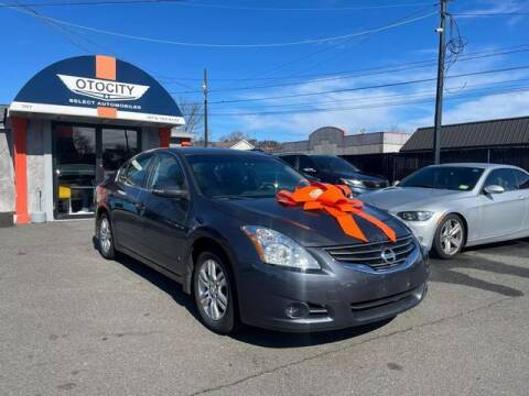 2010 Nissan Altima for sale at OTOCITY in Totowa NJ