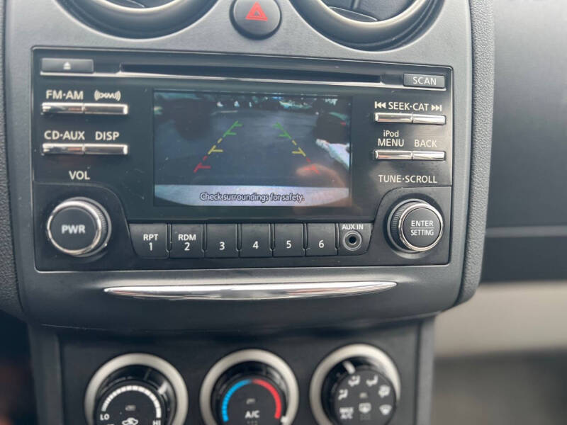 2013 Nissan Rogue S