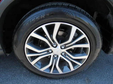 2018 Mitsubishi Outlander ES