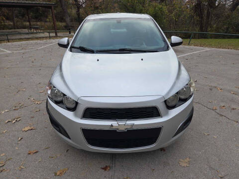 2016 Chevrolet Sonic LT Auto