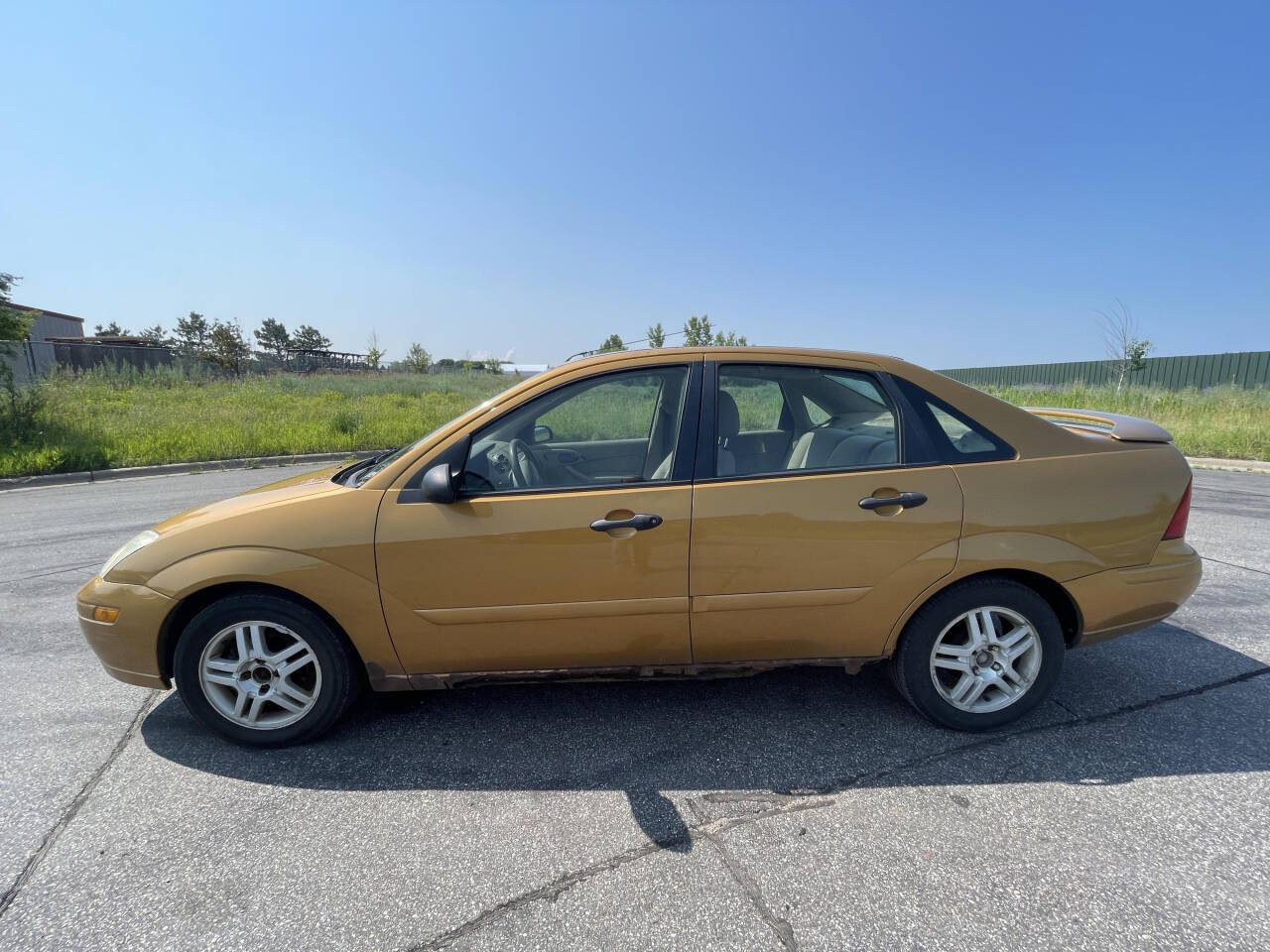 2001 Ford Focus for sale at Twin Cities Auctions in Elk River, MN