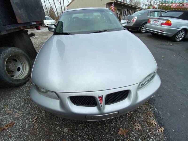2003 Pontiac Grand Prix for sale at Johnson Car Company llc in Crown Point IN
