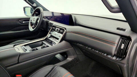 2025 Nissan Armada PRO-4X