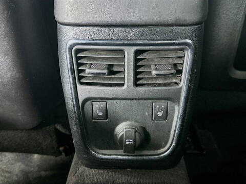 2013 Dodge Charger SE