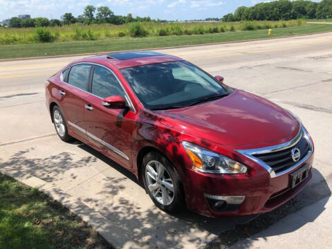 2015 Nissan Altima for sale at International Auto Sales and Service in Detroit MI