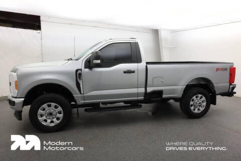 2023 Ford F-350 Super Duty XLT