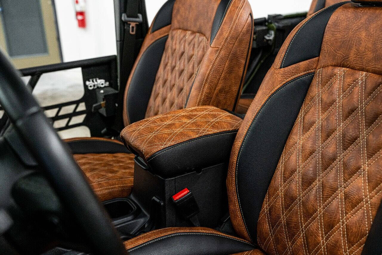 2020 JEEP Wrangler SUV / Crossover - $54,999