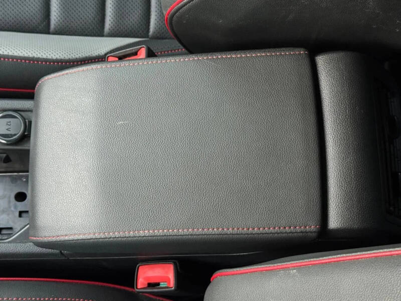 2022 Volkswagen Golf GTI Autobahn