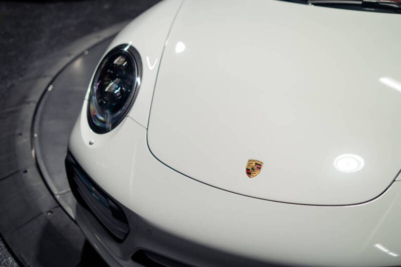 2017 Porsche 911