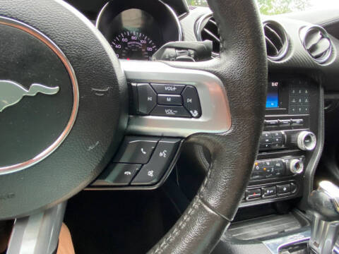 2015 Ford Mustang V6