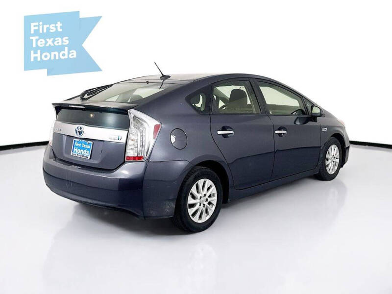 2014 Toyota Prius Plug-in Hybrid Advanced