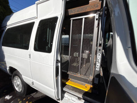 2012 Ford E-Series E-350 SD