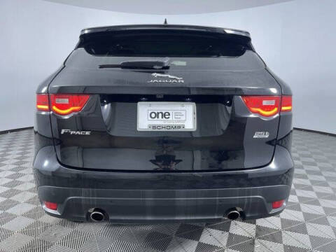 2020 Jaguar F-PACE 25t Prestige