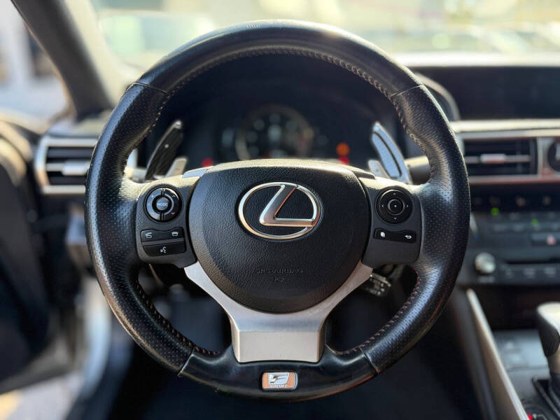 2015 Lexus IS 250 Crafted Line