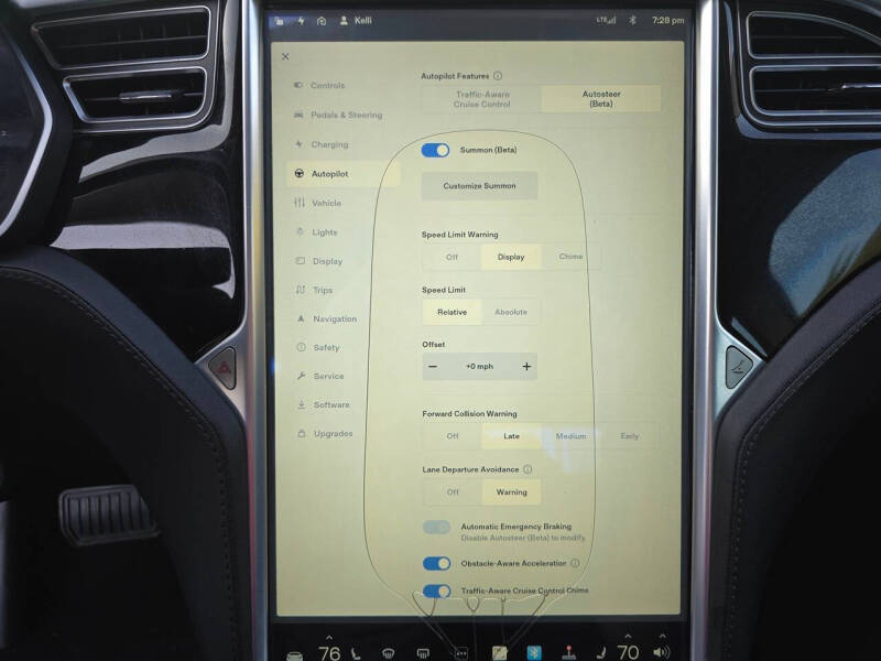 2015 Tesla Model S 70D