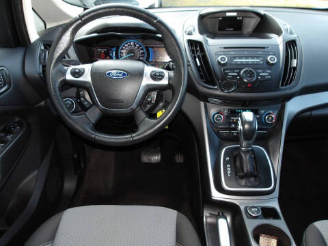 2017 Ford C-MAX Hybrid SE