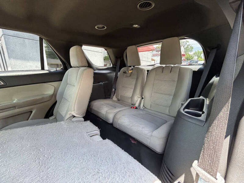 2013 Ford Explorer