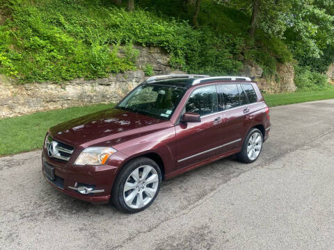 2011 Mercedes-Benz GLK for sale at Bogie's Motors in Saint Louis MO