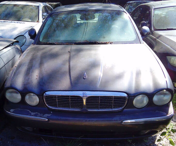 2005 Jaguar XJ-Series for sale at AUTO & GENERAL INC in Fort Lauderdale FL