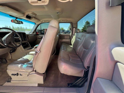 2005 GMC Sierra 2500HD