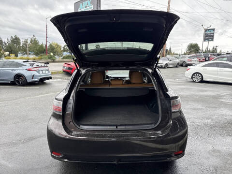 2013 Lexus CT 200h