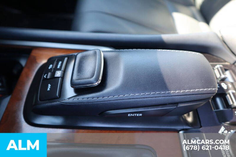 2020 Lexus LX 570 Two-Row