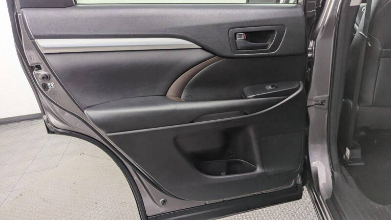 2018 Toyota Highlander LE Plus