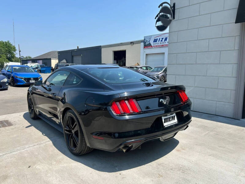2016 Ford Mustang