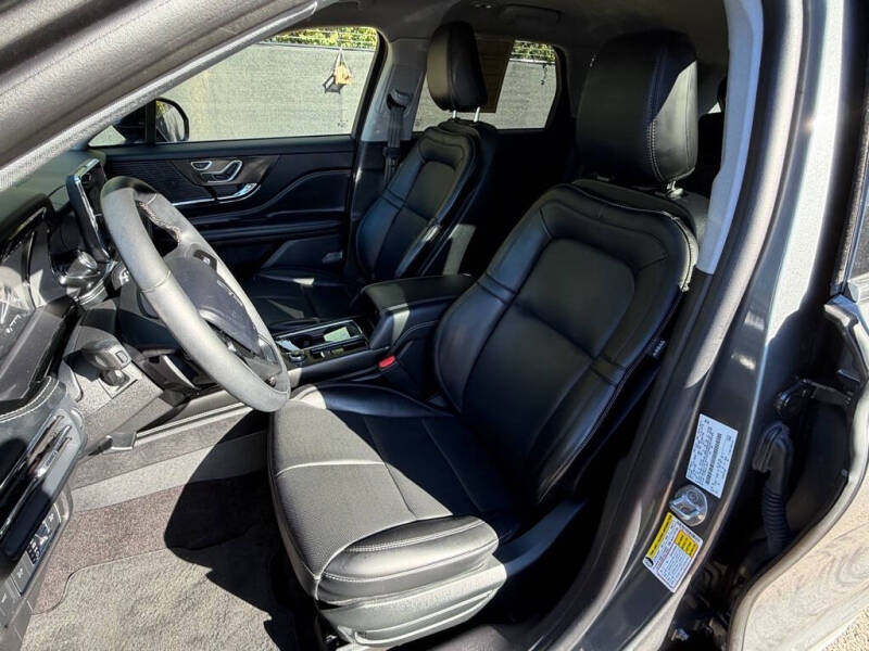 2022 Lincoln Corsair Standard