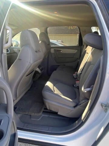 2016 Chevrolet Traverse LS